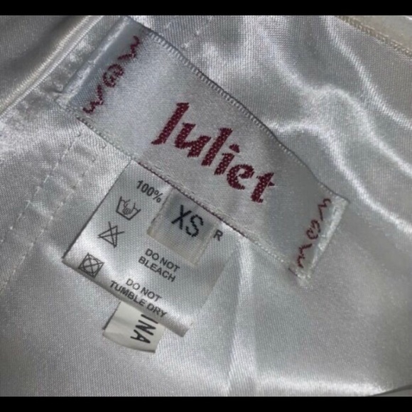 Grad dress - Picture 3 of 3